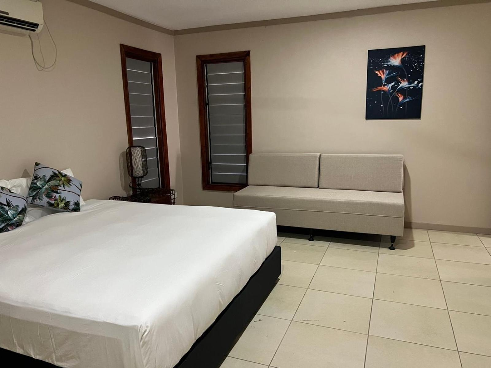 Bulabard Wailoaloa Hotel Nadi Ngoại thất bức ảnh
